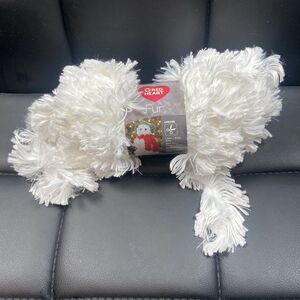 Red Heart Fur Fuzzy Yarn White Snow 1 Ball 3.5 oz 11 Yards 7 Jumbo